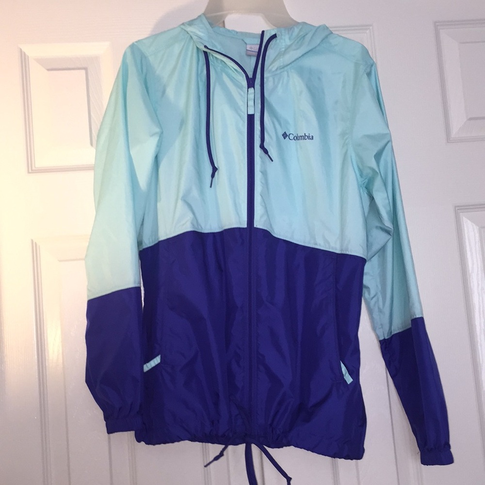 Columbia windbreaker size small